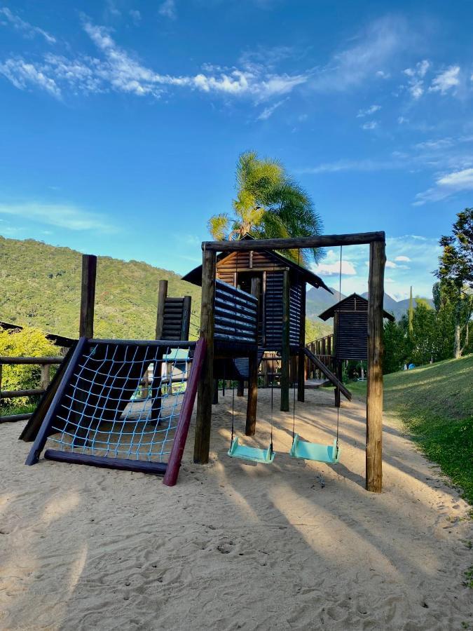 Capivari Ecoresort 4*